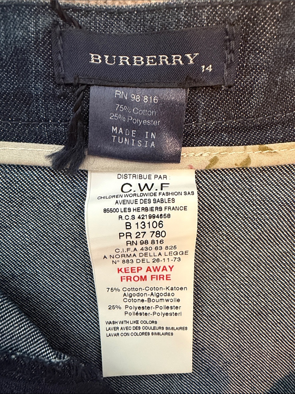 Burberry Classic Dark Blue Denim A-Line Midi Skirt with Front Flap Pockets - Picture 3 of 5